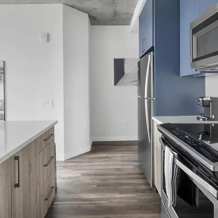 Landing - Modern With Amazing Amenities Apartment *