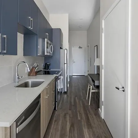 Landing - Modern With Amazing Amenities