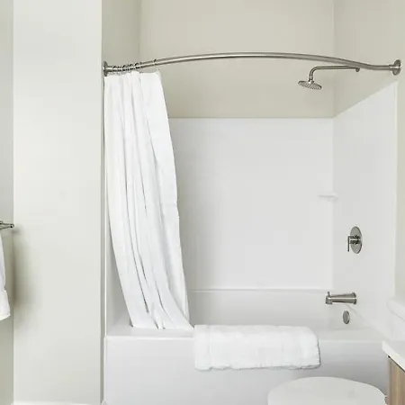 Landing Modern With Amazing Amenities * Nashville