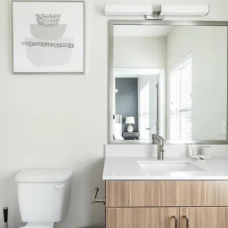 Landing Modern With Amazing Amenities
