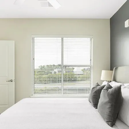 Landing Modern With Amazing Amenities * Nashville