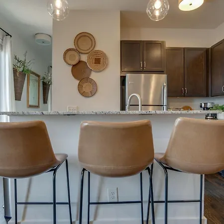Lofts At 30th - Contemporary Country - Mins To Broadway Nashville