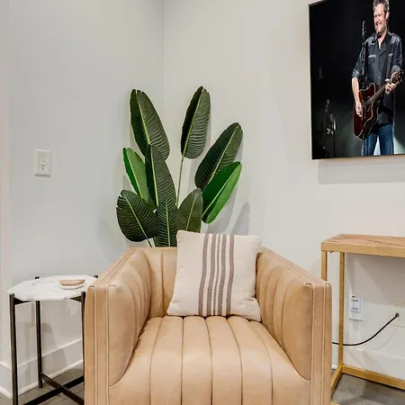 Hotel 4 Designer Loft Units - Min To Broadway Nashville