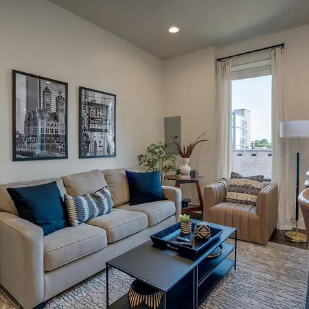 Lofts At 30th - Contemporary Country - Mins To Broadway Holiday home Nashville