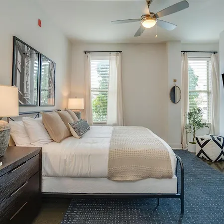 Holiday home Lofts At 30th - Modern Melody - 6 Mins To Broadway Nashville