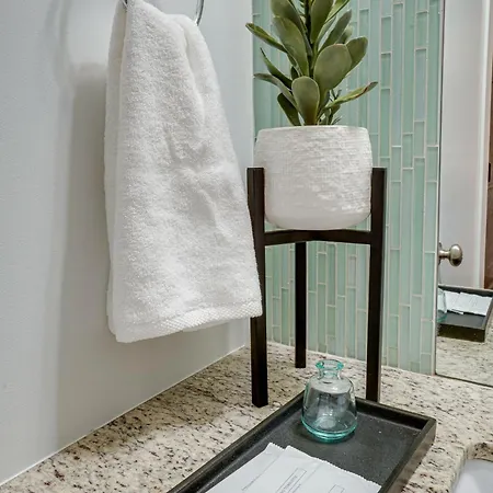 Lofts At 30th - Urban Muse - 6 Mins To Broadway Holiday home