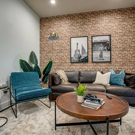 Lofts At 30th - Urban Muse - 6 Mins To Broadway *