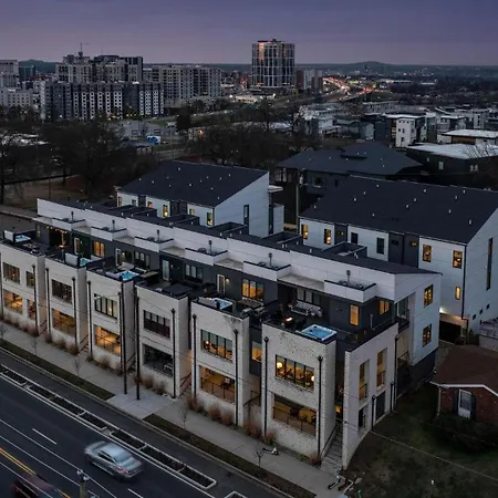 Two Lavish Gulch Homes - Mins To Broadway
