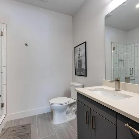 Midtown Meadow - Odyssey - Heart Of Midtown * Nashville
