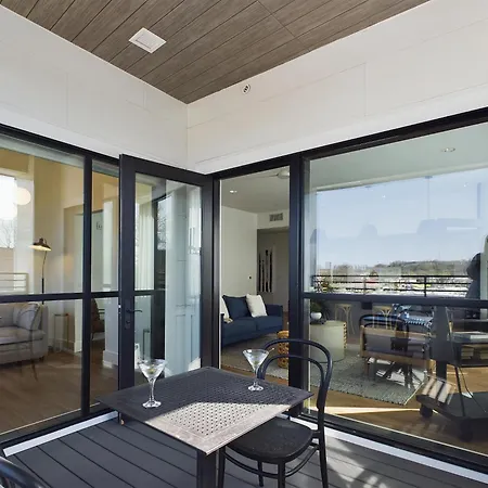 Foxtrot Tango - 2 New Homes - 12 South Holiday home