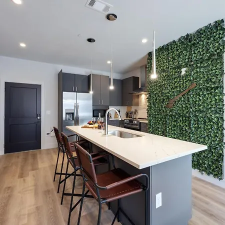 Holiday home Midtown Meadow - Odyssey - Heart Of Midtown