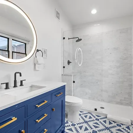 Southern Elegance-private Hot Tub-walk To 12 S *