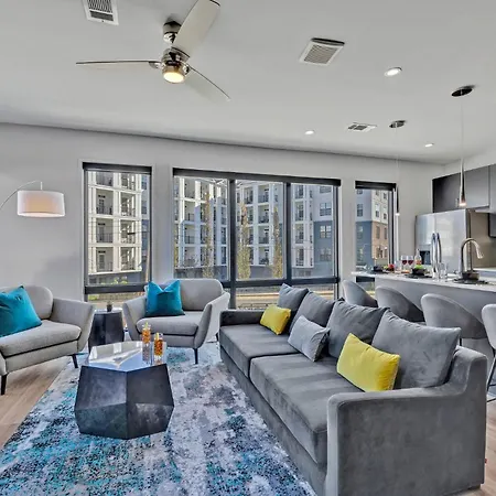 Holiday home Rockin Retreat - Odyssey - Heart Of Midtown *