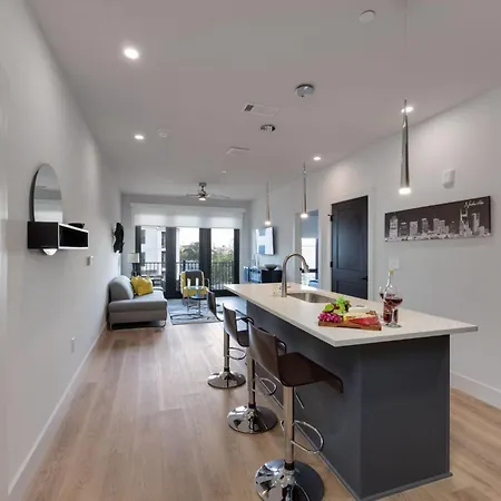 Hemera - Odyssey - Heart Of Midtown Holiday home *
