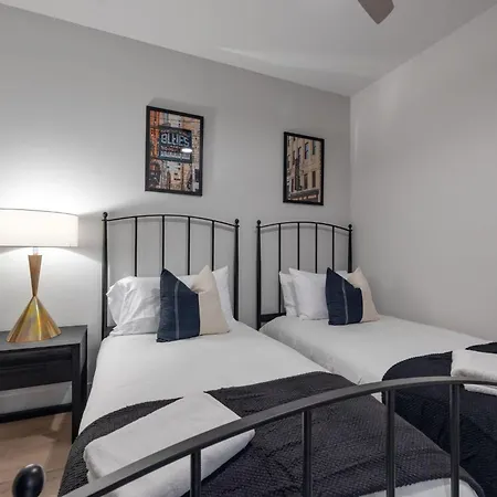 Holiday home Paramount - Odyssey - Heart Of Midtown *