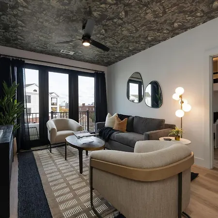 Holiday home Champagne Chic - Odyssey - Heart Of Midtown