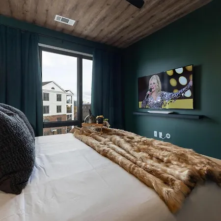 Holiday home Champagne Chic - Odyssey - Heart Of Midtown *