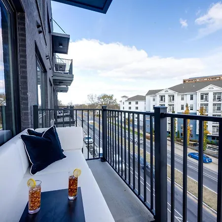 Holiday home Champagne Chic - Odyssey - Heart Of Midtown Nashville