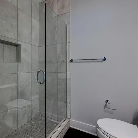 Holiday home Vivid Vocals - 4 Mins To Broadway - Rooftop Patio Nashville