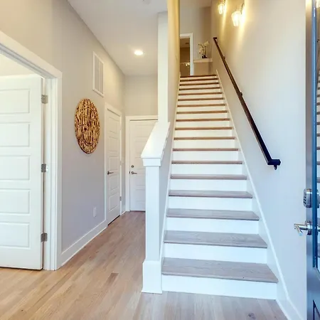 Double Treble - Sleeps 24 - 2 Townhomes Holiday home