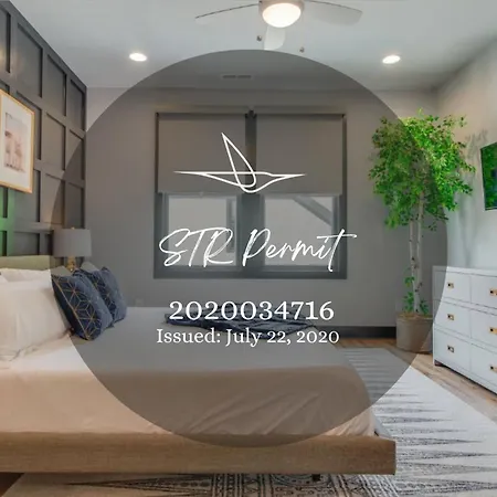 Holiday home The Bailey -steps To The Action! 3 Bedrooms For And Your Group! Nashville