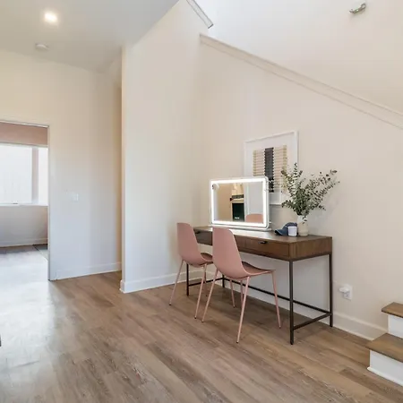Conway C205 By Avantstay Balcony W City Views 5mins To Broadway Apartment