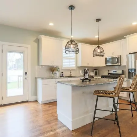 New Amazing 4br Suite* Hot Tub *2 Mi To Music