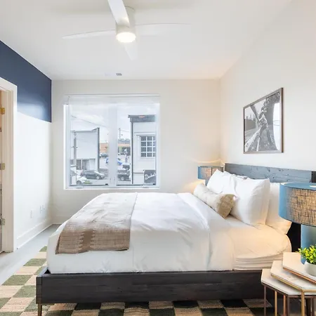 Outrider 113 By Avantstay Accessible Bathrooms Apartment *