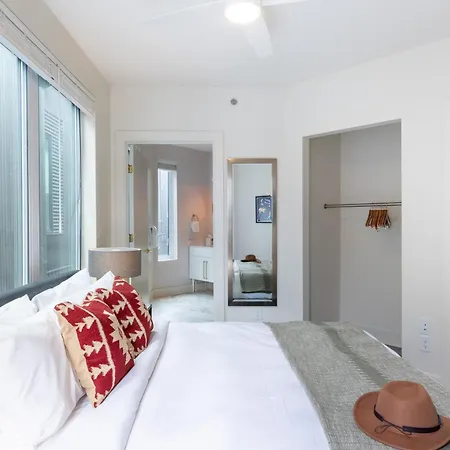 Outrider 113 By Avantstay Accessible Bathrooms *