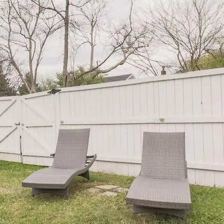 New Amazing 4br Suite* Hot Tub *2 Mi To Music *