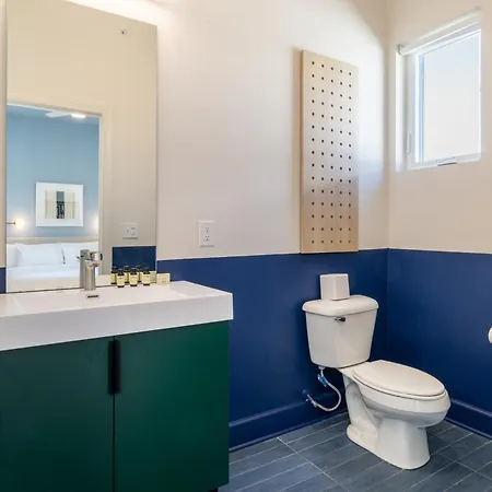 Conway C207 By Avantstay Balcony W City Views 5mins To Broadway Apartment