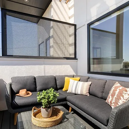 Apartment Conway C207 By Avantstay Balcony W City Views 5mins To Broadway *