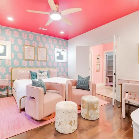 Holiday home Butterfly Bnb~modern Luxury~giant Rooftop~9min Dt