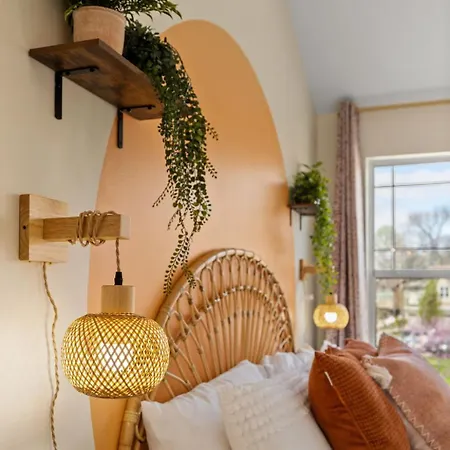 Convienent Craftsman * Nashville