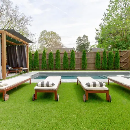 Holiday home East Retreat— Large Pool — Outdoor Oasis Nashville