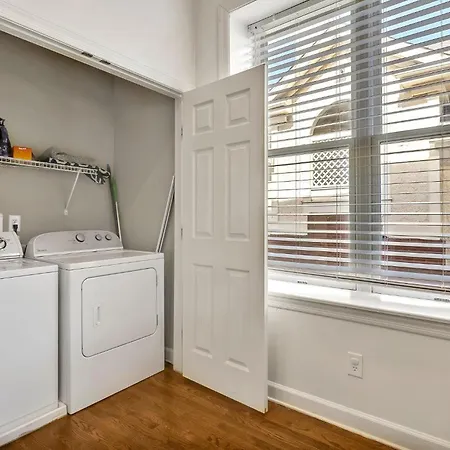 Holiday home Overlook Plains-priv Rooftop Deck-mins To Broadway Nashville