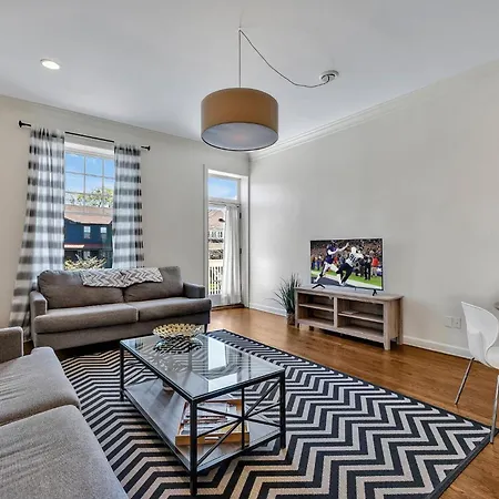 Overlook Plains-priv Rooftop Deck-mins To Broadway Holiday home *