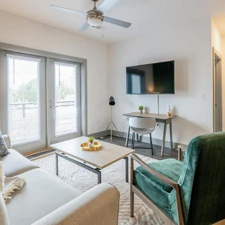 Landing - Modern With Amazing Amenities Apartment Nashville