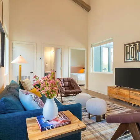 Conway Full B Buyout By Avantstay Sleeps 30 *