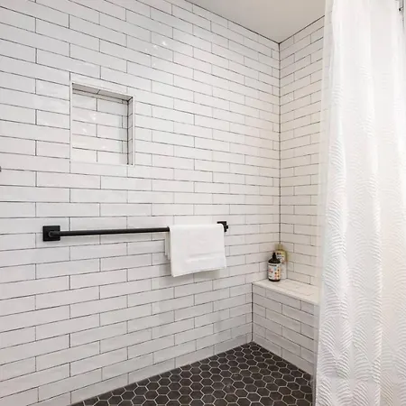 Apartment Stylish In Hillsboro Village By Vanderbilt And Belmont Nashville
