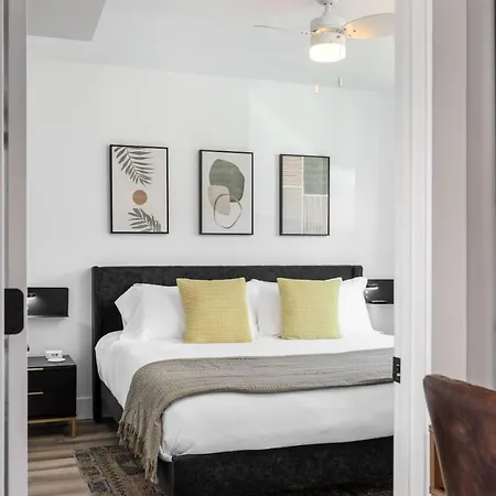 Stylish In Hillsboro Village By Vanderbilt And Belmont * Nashville