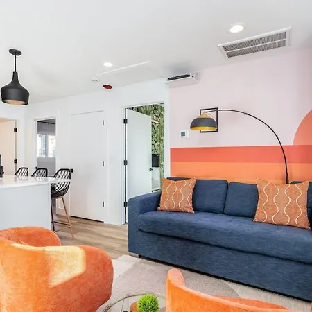 Apartment Walk To Hillsboro Village, Close To Vanderbilt, 3 Miles To Downtown Nashville