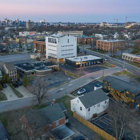 Bright By Vanderbilt And Belmont, 3 Miles To Downtown Apartment Nashville