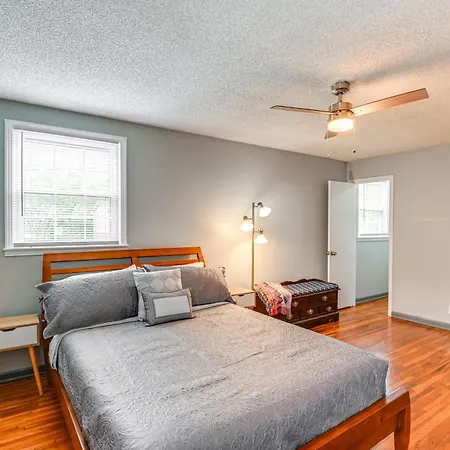 Holiday home Cozy Getaway 11 Mi To Downtown! Nashville