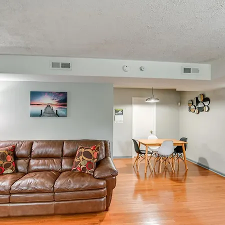 Cozy Getaway 11 Mi To Downtown! Nashville