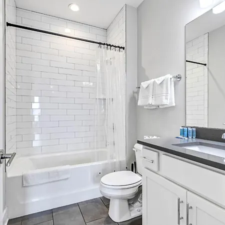 Huge Space 10 Beds Rooftop With City Views Nashville