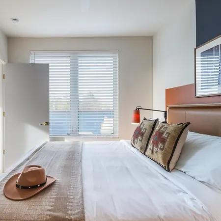 Apartment Outrider 105 By Avantstay Near Broadway Downtown *