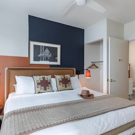 Apartment Outrider 105 By Avantstay Near Broadway Downtown *