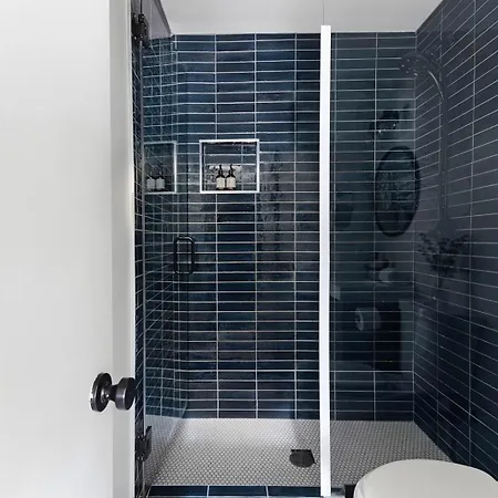 The Blue - 4 Beds And 7 Mins To Broadway! * Nashville