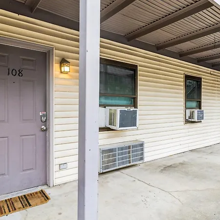 Apartment Cozy - Pets Welcome, Free Park